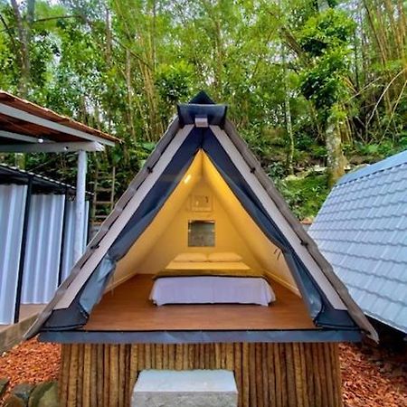 Aquario Glamping Hotel Vila do Abraao Exterior photo